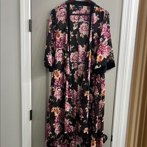 Torrid Black Floral Kimono